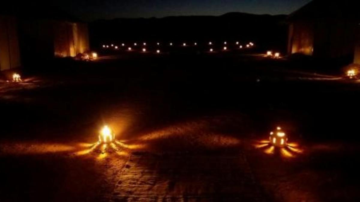 Akabar luxury desert camp Hotel Ksebt en Namous Morocco