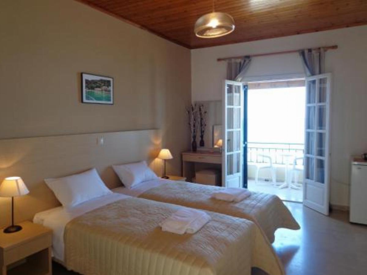 Akrogiali Rooms Hotel Boukari Greece