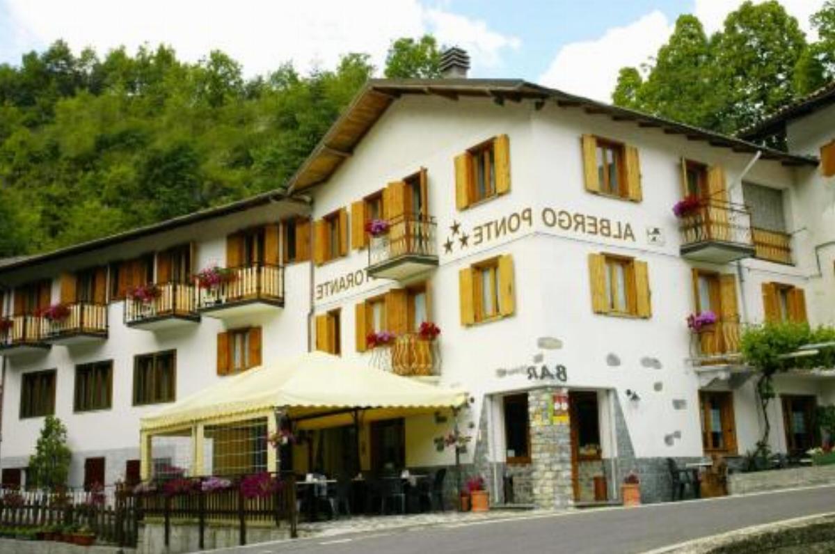 Albergo Ponte Hotel Montaldo di Cosola Italy