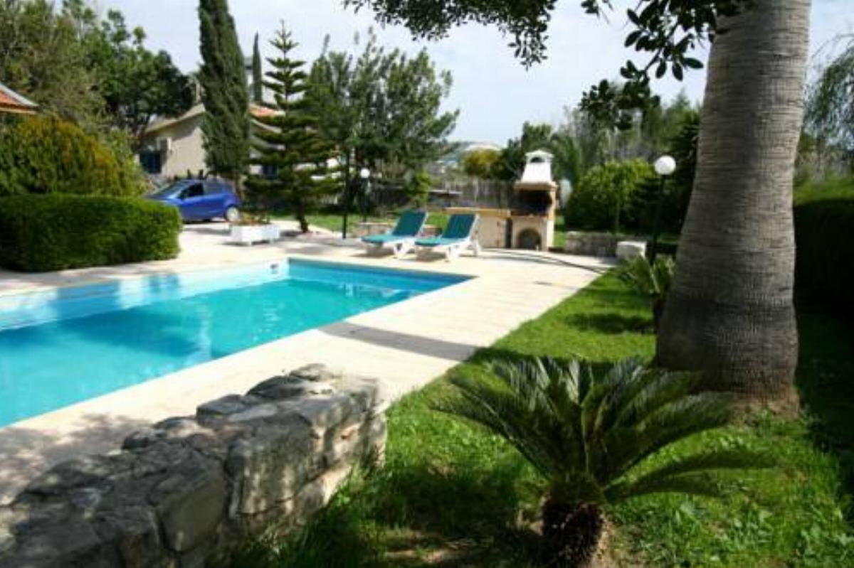 Alonia Villas Hotel Pissouri Cyprus