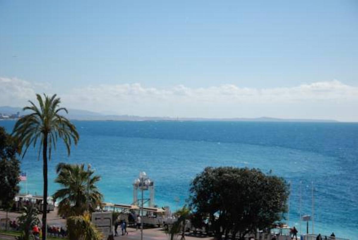 Alpazur: Lovely Apartment with Sea View Hotel Nice France