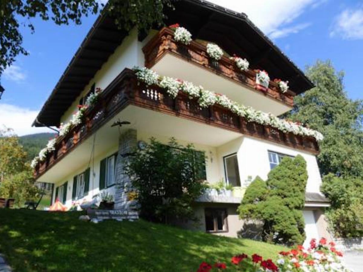 Alpenchalet Basecamp Hotel Sankt Martin am Tennengebirge Austria
