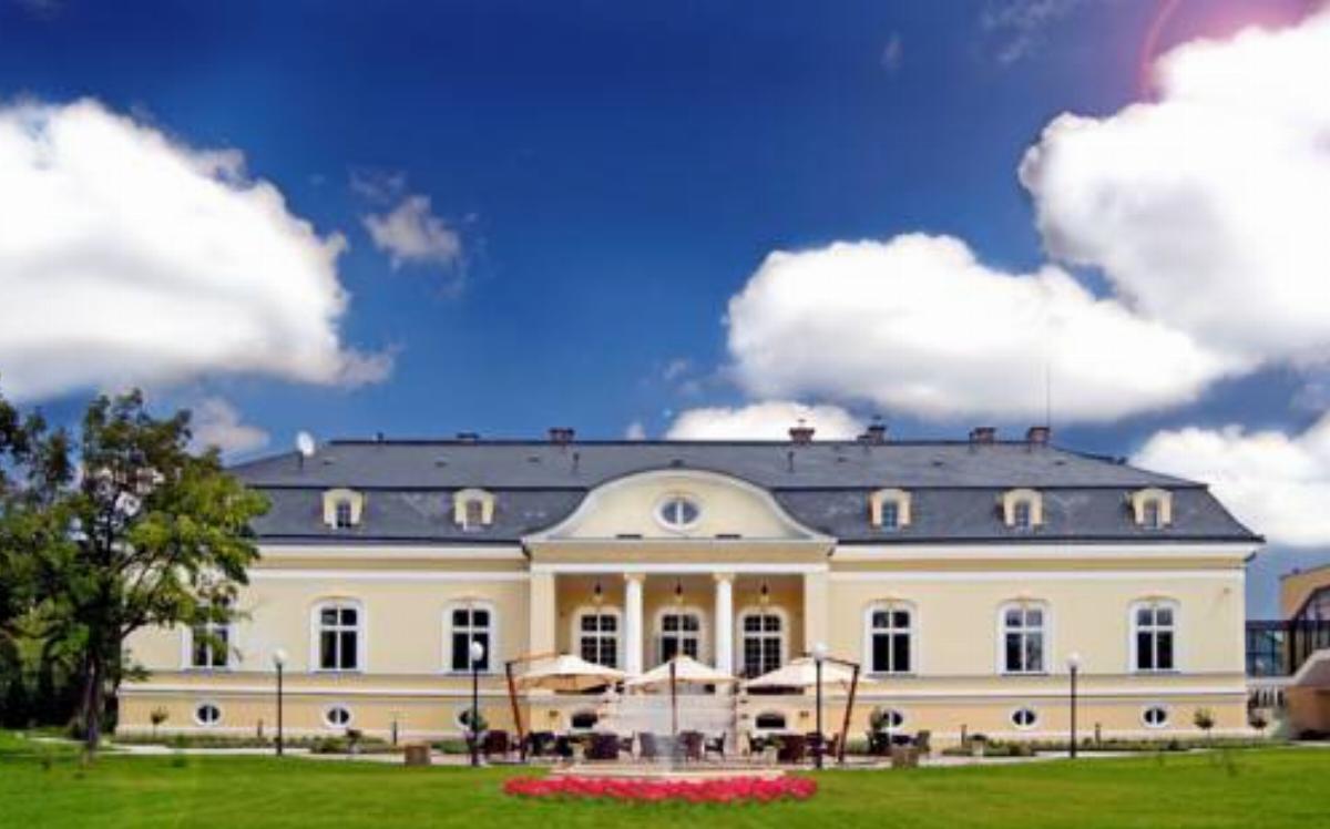 Amade Château Hotel Vrakúň Slovakia
