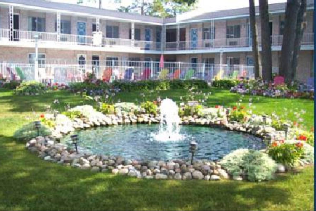 American Boutique Inn - Lakeview Hotel Mackinaw City USA