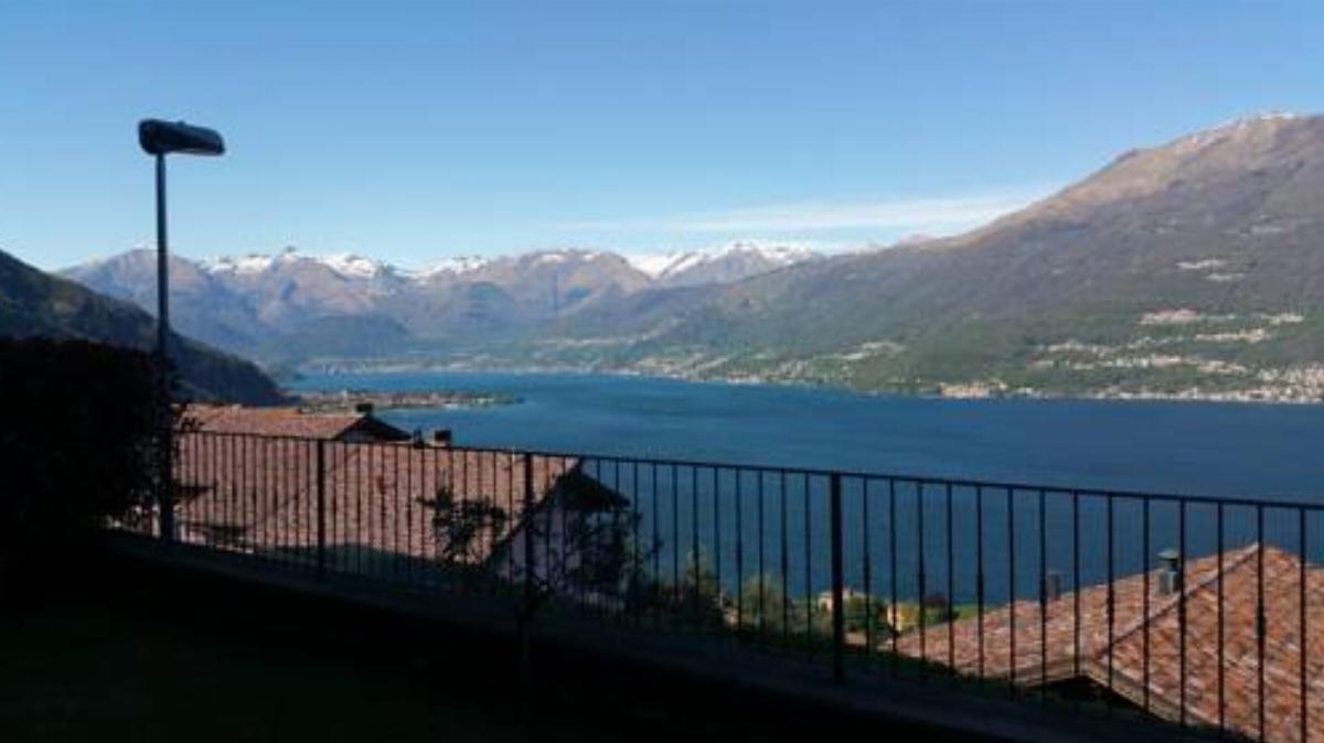 Ampia Vista Sul Lago Di Como Hotel Bellano Italy