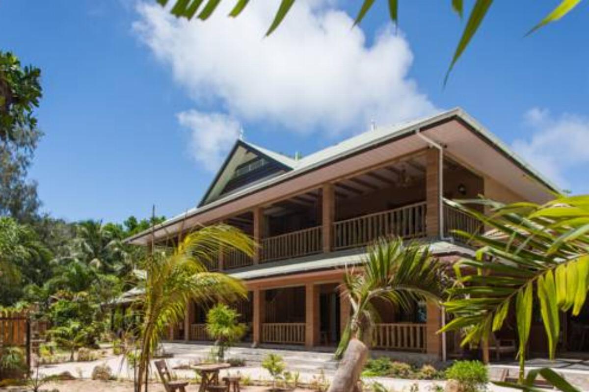 Anse Severe Beach Villas Hotel La Digue Seychelles