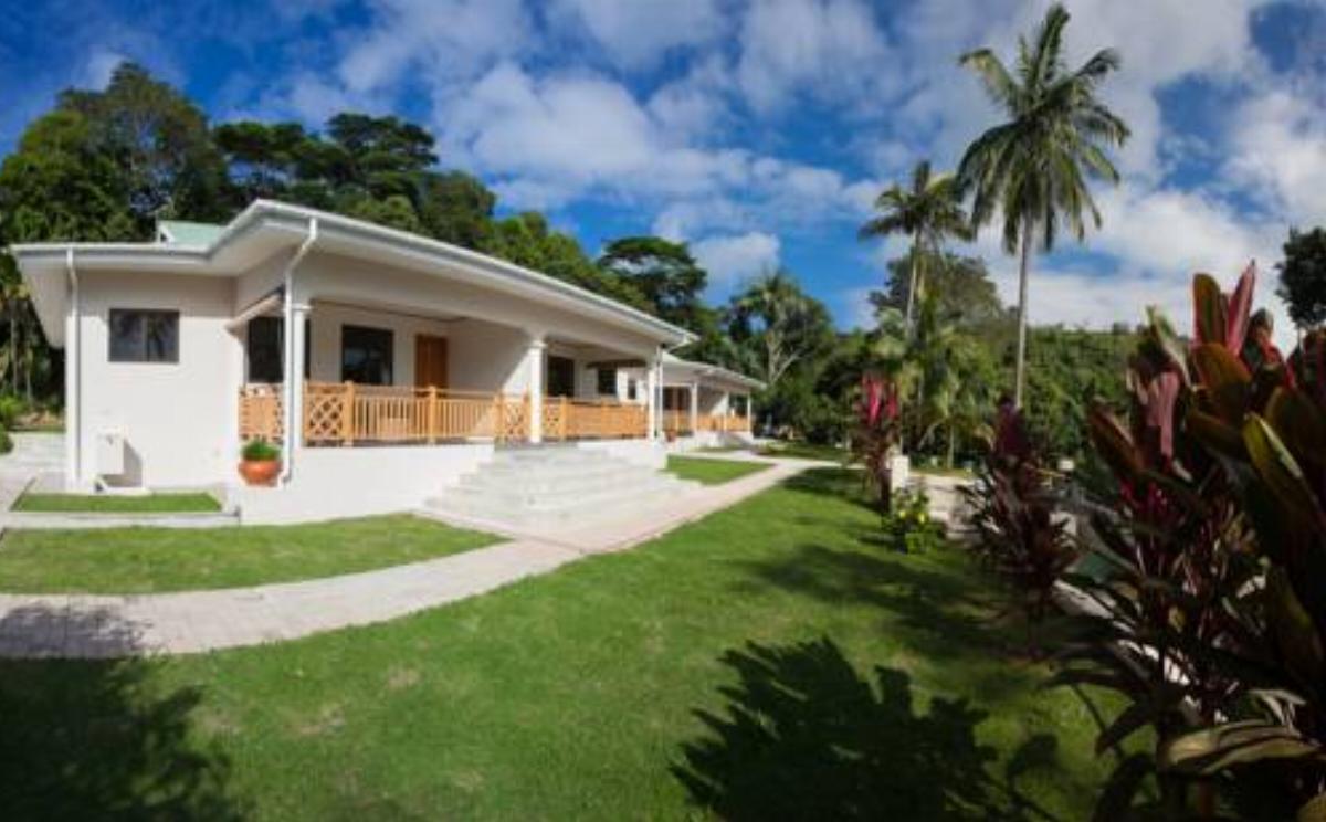 Anse Soleil Beachcomber Self-Catering Chalets Hotel Baie Lazare Mahé Seychelles