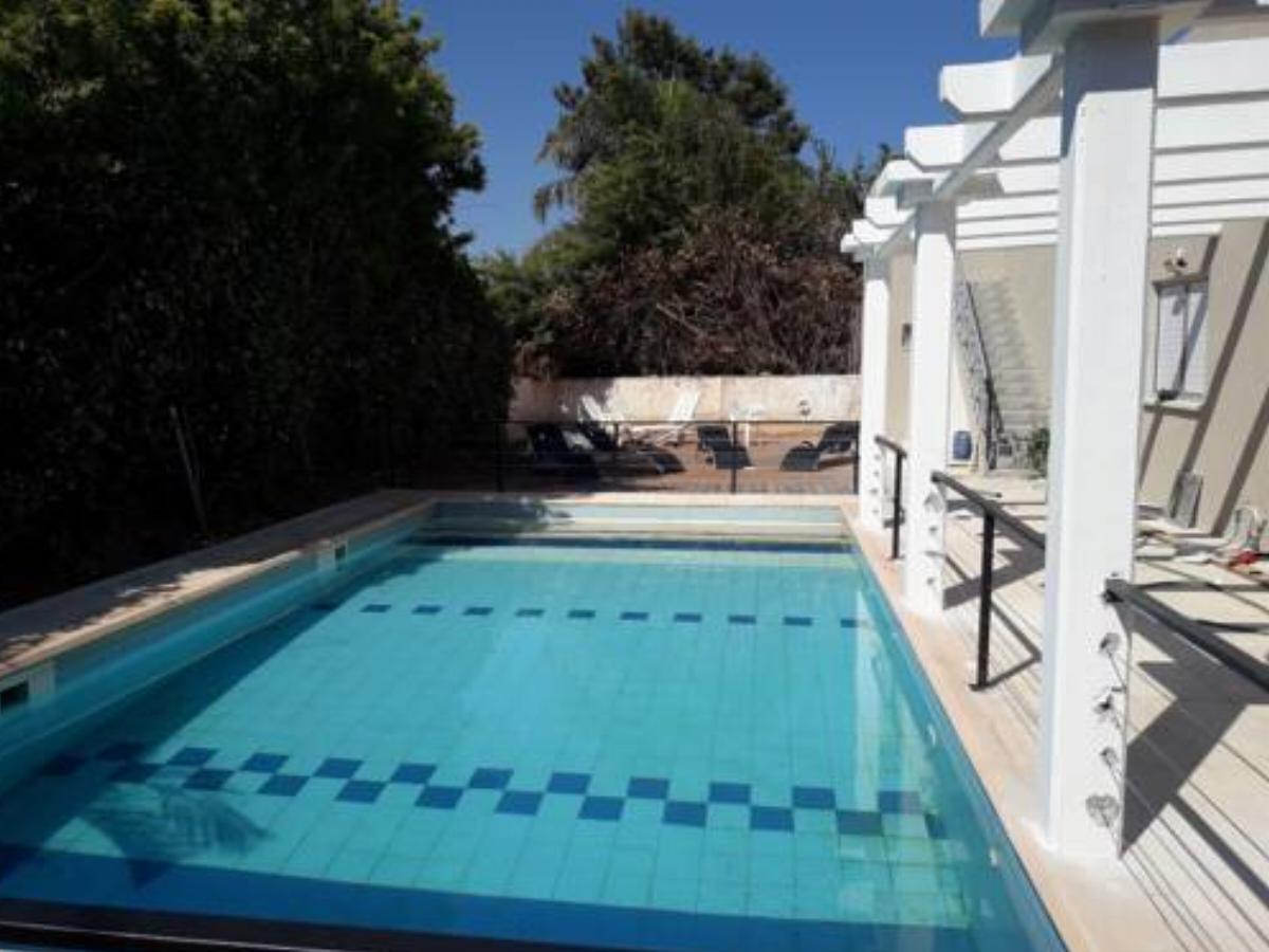 Antique Villa With A Pool and Garden Hotel Caesarea Israel