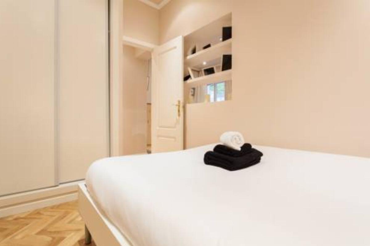 Apartamento en Goya AYA81 Hotel Madrid Spain