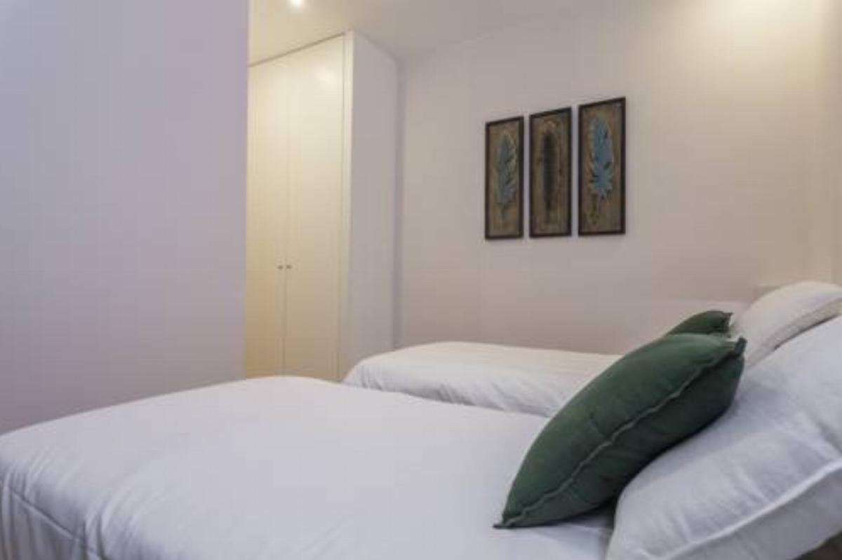 Apartamento Hileras 1B Hotel Madrid Spain