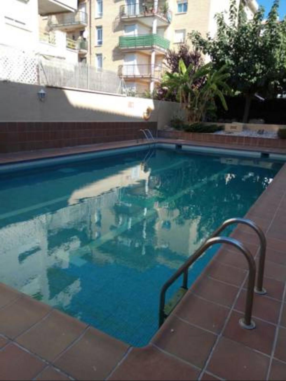Apartamento piscina y playa Hotel Calafell Spain