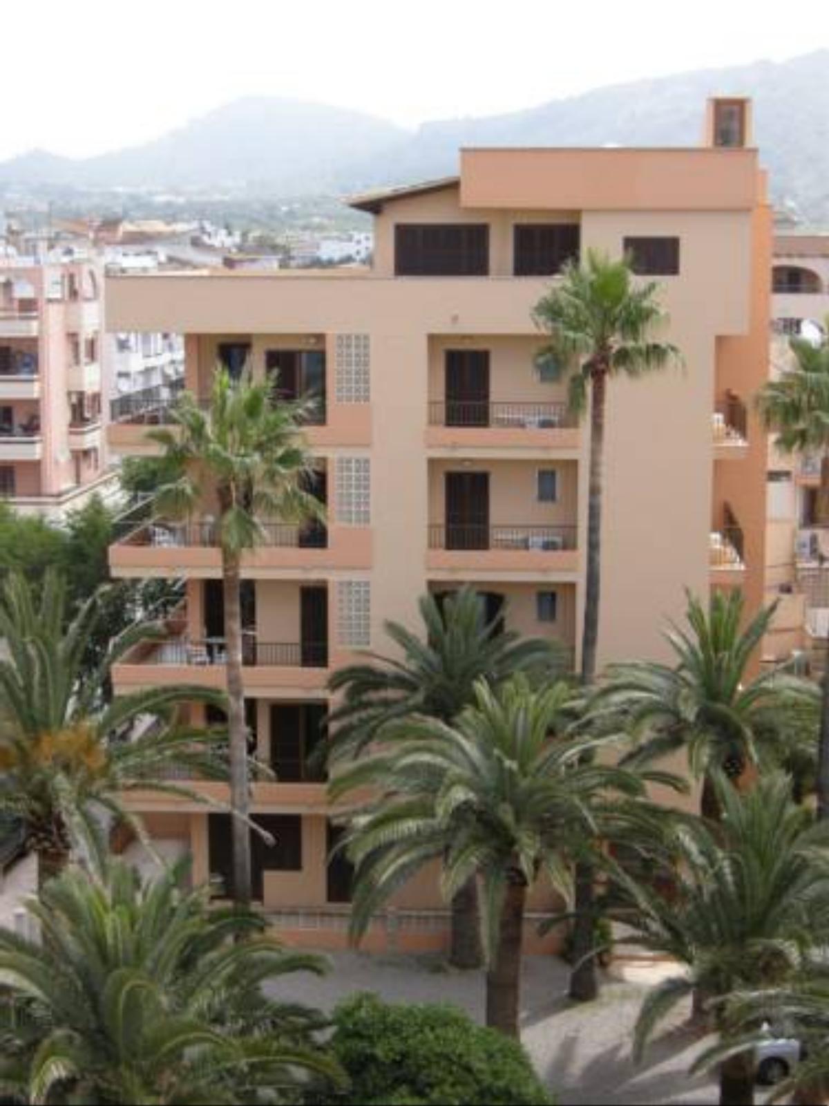 Apartamentos Alamos Hotel Cala Millor Spain