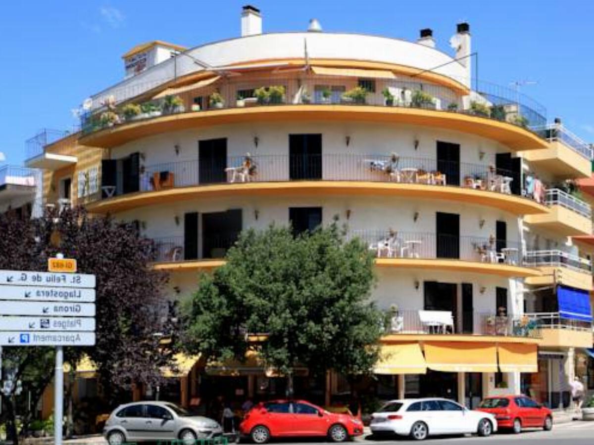 Apartamentos El Sol Hotel Tossa de Mar Spain