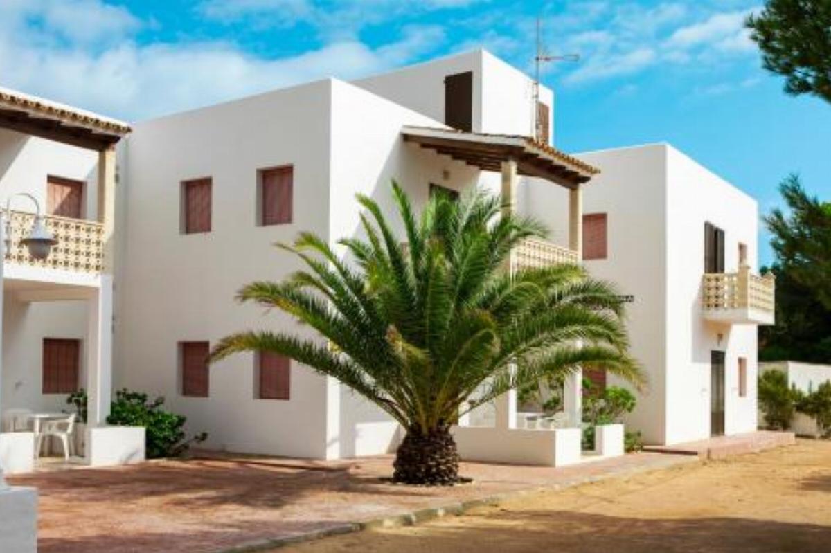 Apartamentos Escandell - Formentera Vacaciones Hotel Playa Migjorn Spain