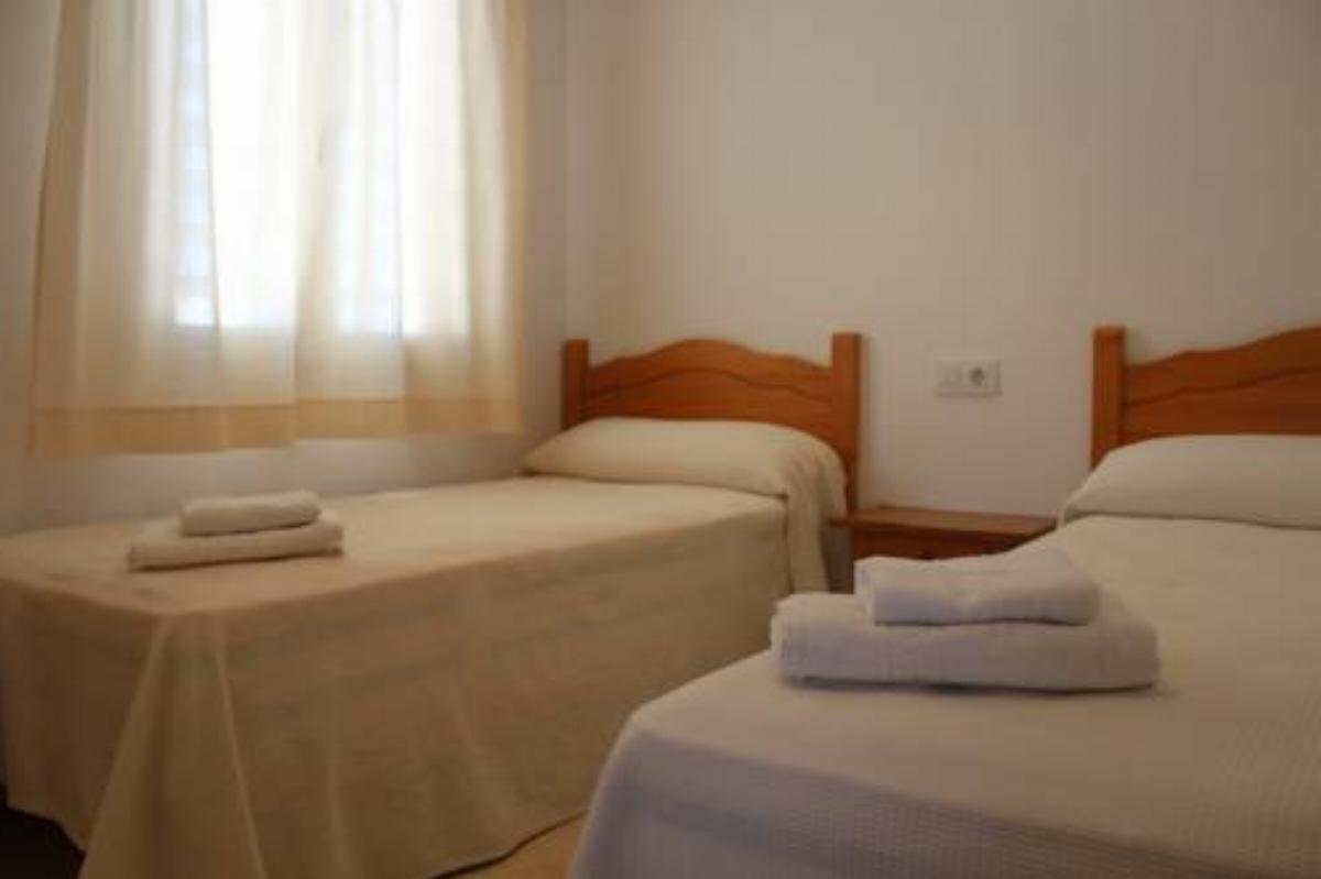 Apartamentos Rayma I-II-III Hotel Cala Blanca Spain