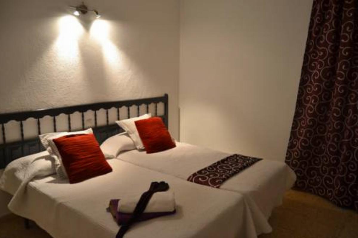 Apartamentos Turísticos Es Daus Hotel Playa d'en Bossa Spain