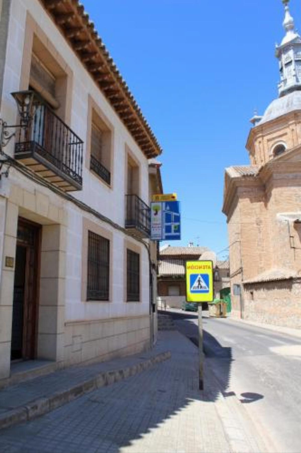 Apartamentos Turisticos La vida de antes Hotel Consuegra Spain