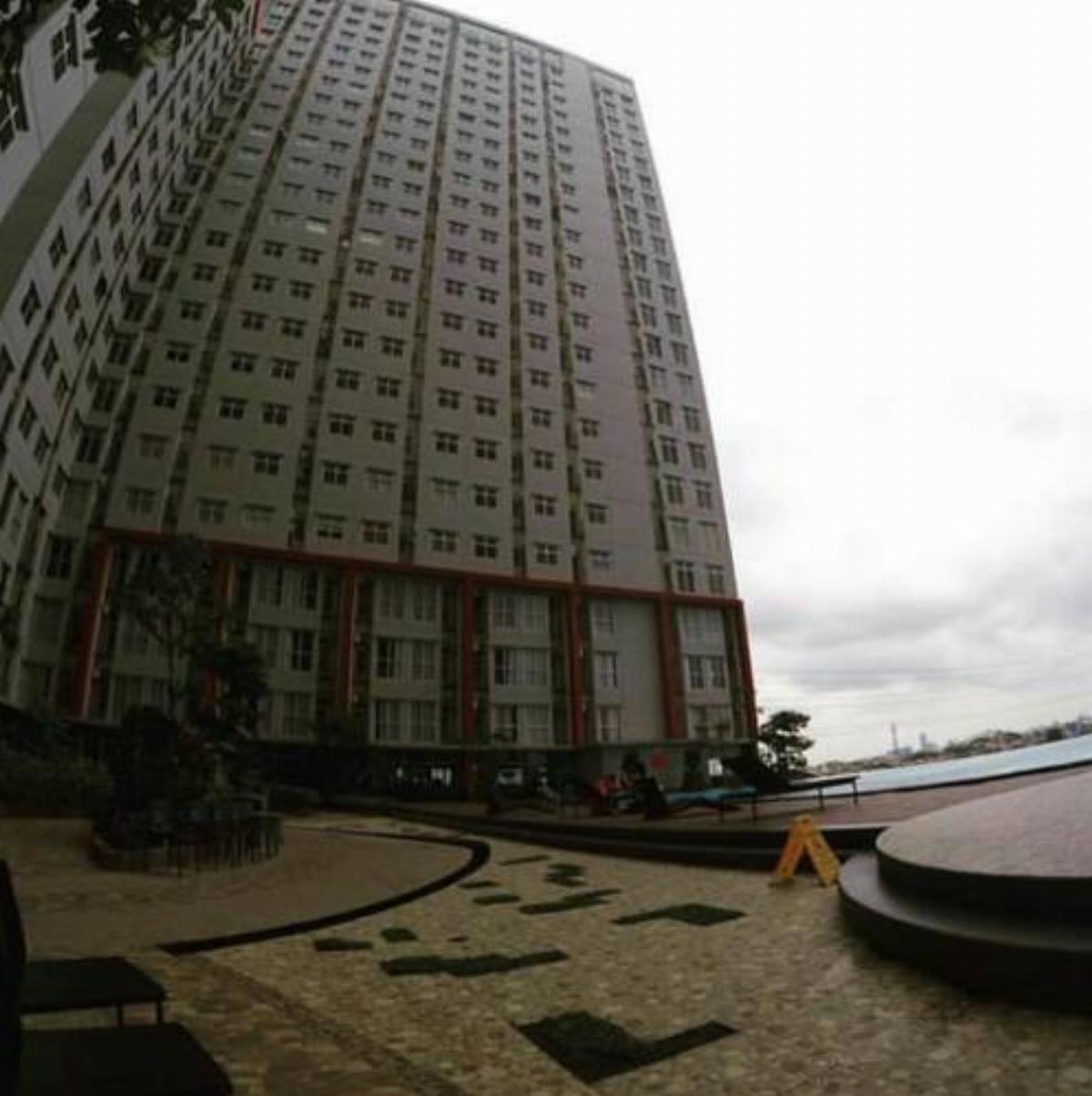 Apartemen Gunawangsa Mere 730 Hotel Kalirungkut Indonesia