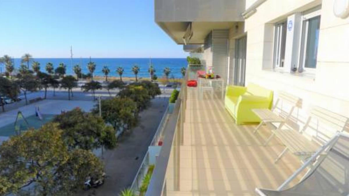 Apartment Alex's Beach Port Hotel Sant Adria de Besos Spain