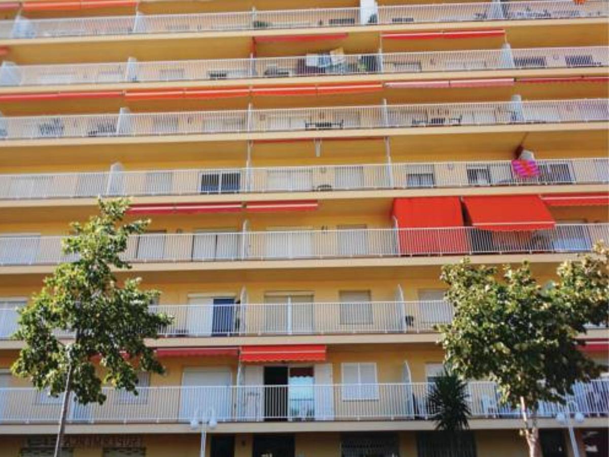 Apartment Avenida Barcelona Hotel Malgrat de Mar Spain