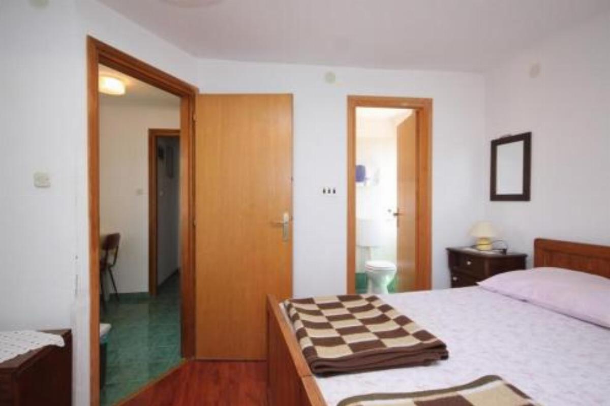 Apartment Beli 8094b Hotel Beli Croatia