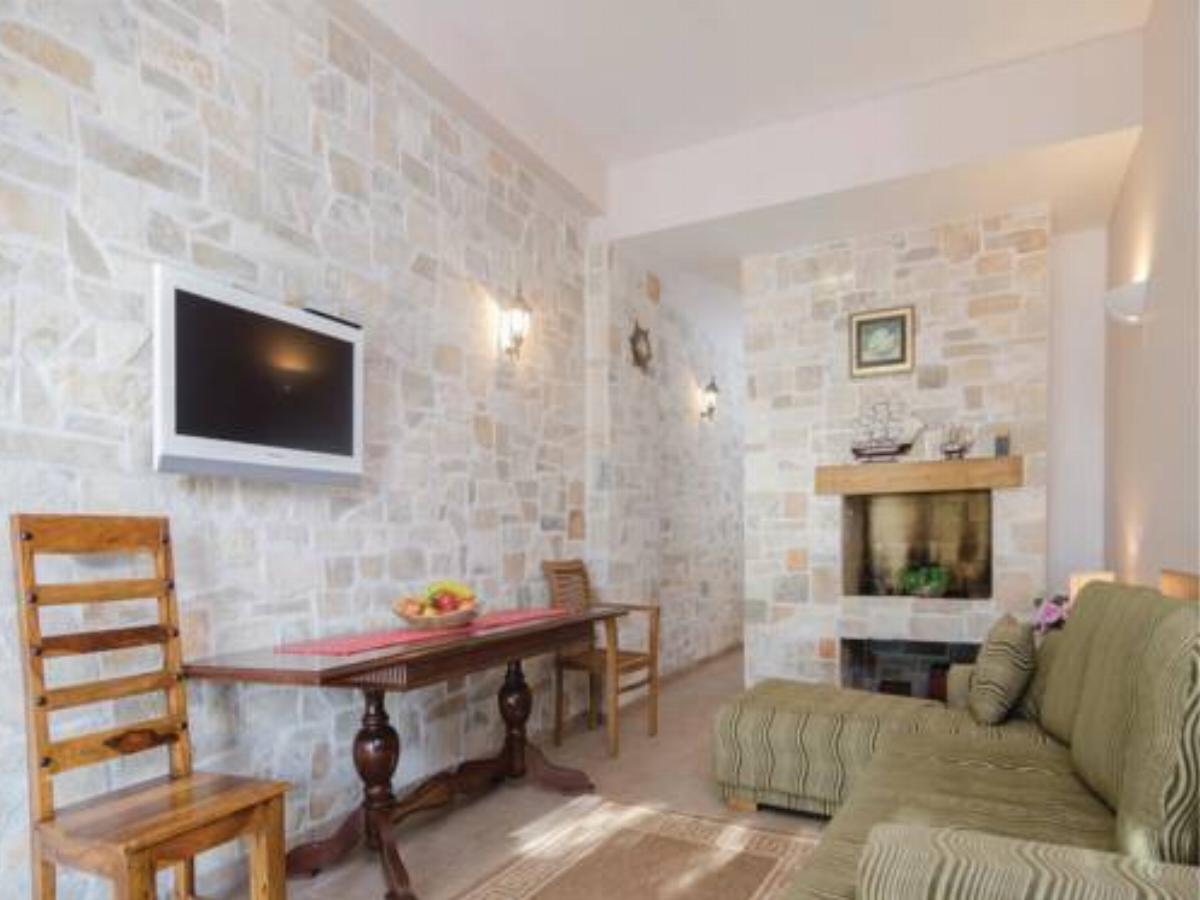 Apartment Blace with Fireplace 11 Hotel Blace Croatia
