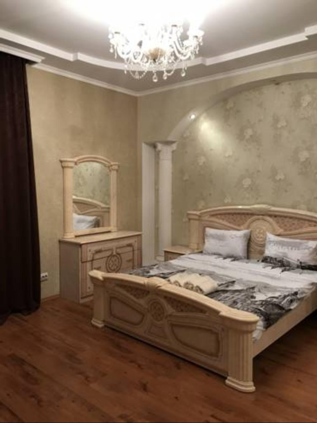Apartment “CLEOPATRA VIP” Hotel Kamianets-Podilskyi Ukraine
