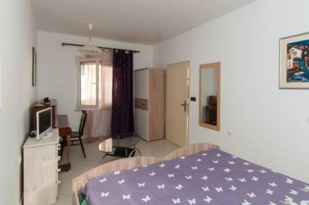 Apartment Enisa Hotel Mali Lošinj Croatia