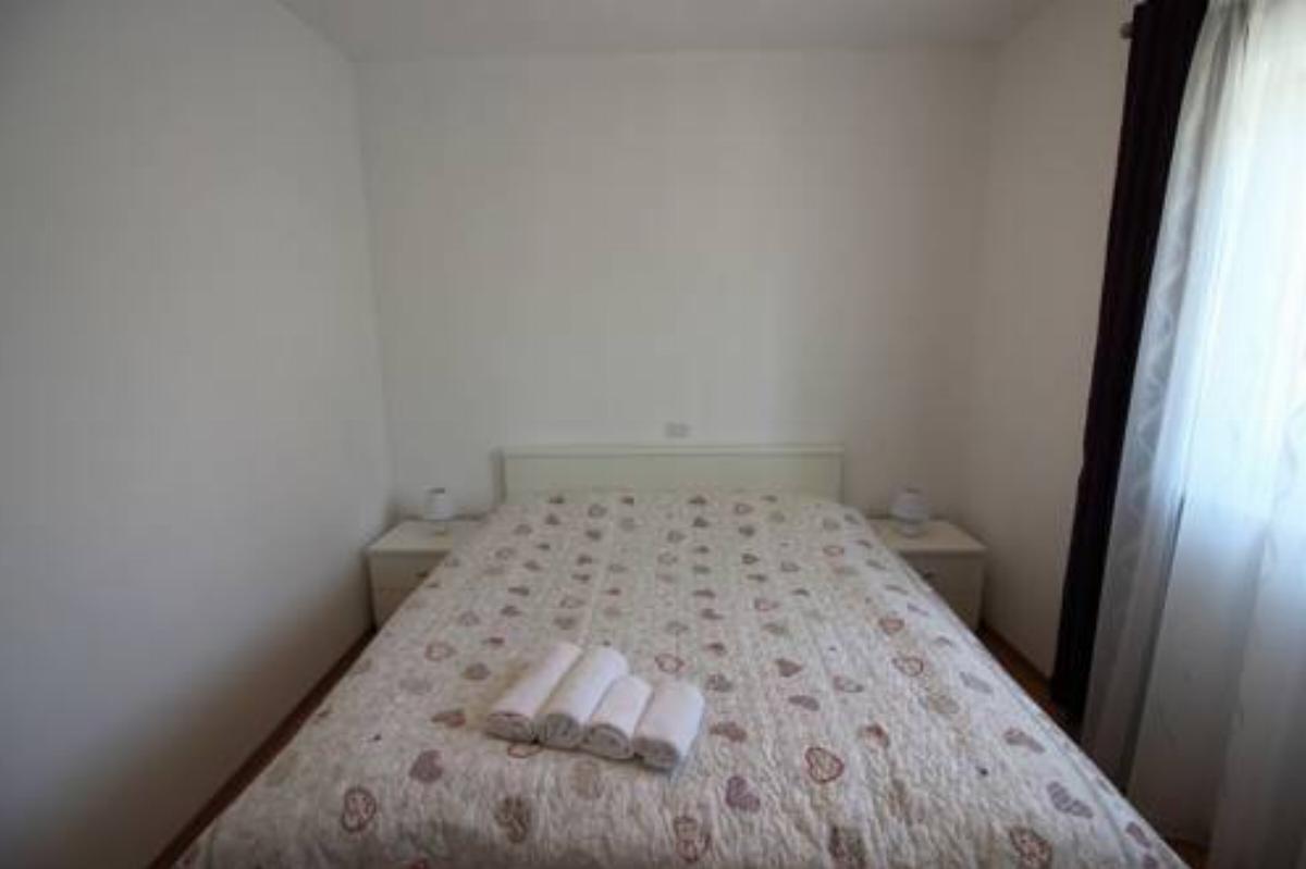 Apartment in Susnjici/Istrien 34167 Hotel Kirmenjak Croatia