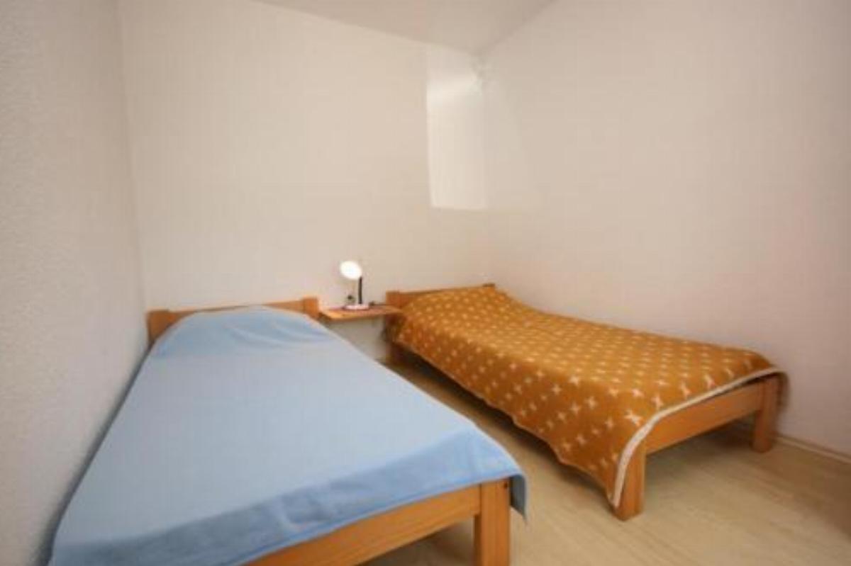 Apartment Mandre 6310b Hotel Kolan Croatia