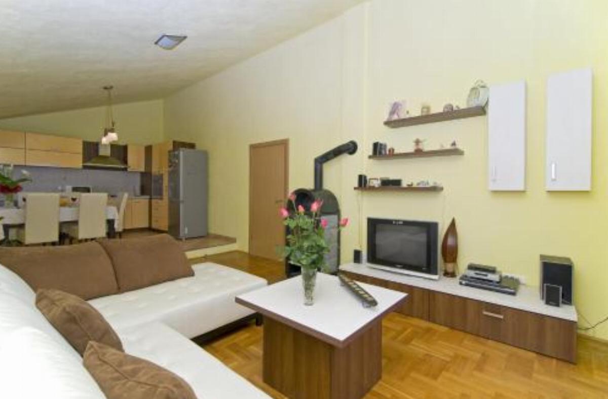 Apartment Mihanovic Hotel Žrnovnica Croatia