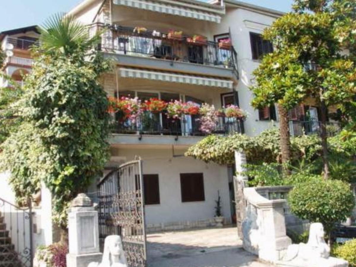 Apartment Mira Hotel Rijeka Croatia