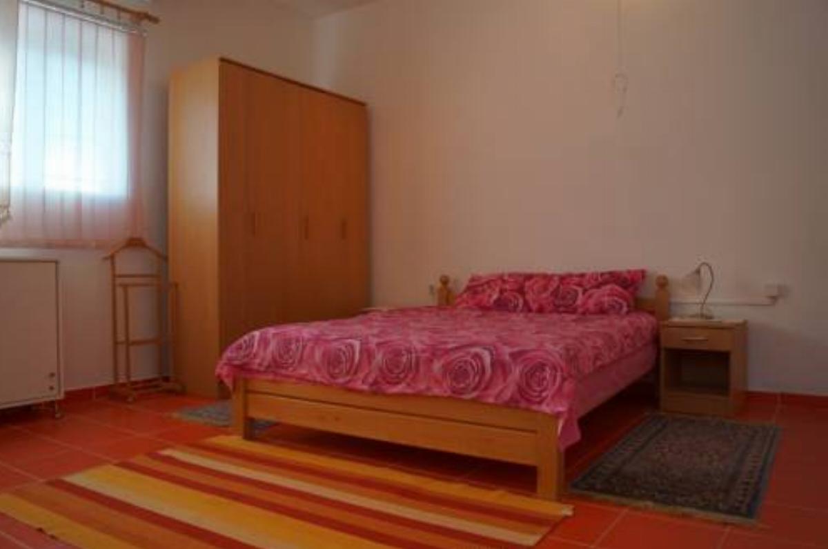 Apartment na Baoshichi Hotel Baošići Montenegro