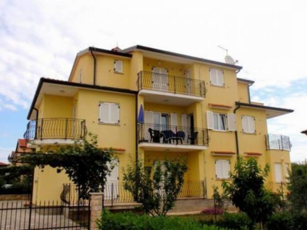 Apartment Novigrad I Hotel Novigrad Istria Croatia