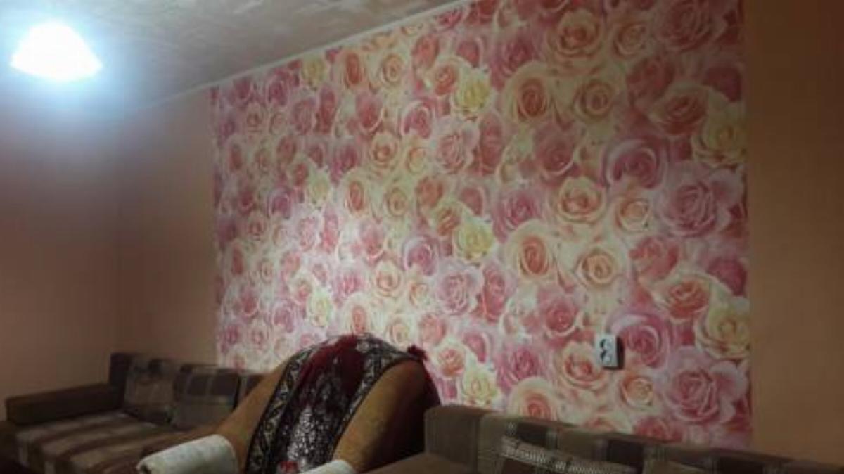 Apartment on 6 mikroraion Hotel Angarsk Russia