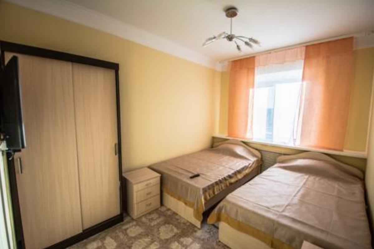 Apartment On Engelsa 15 Hotel Khanty-Mansiysk Russia