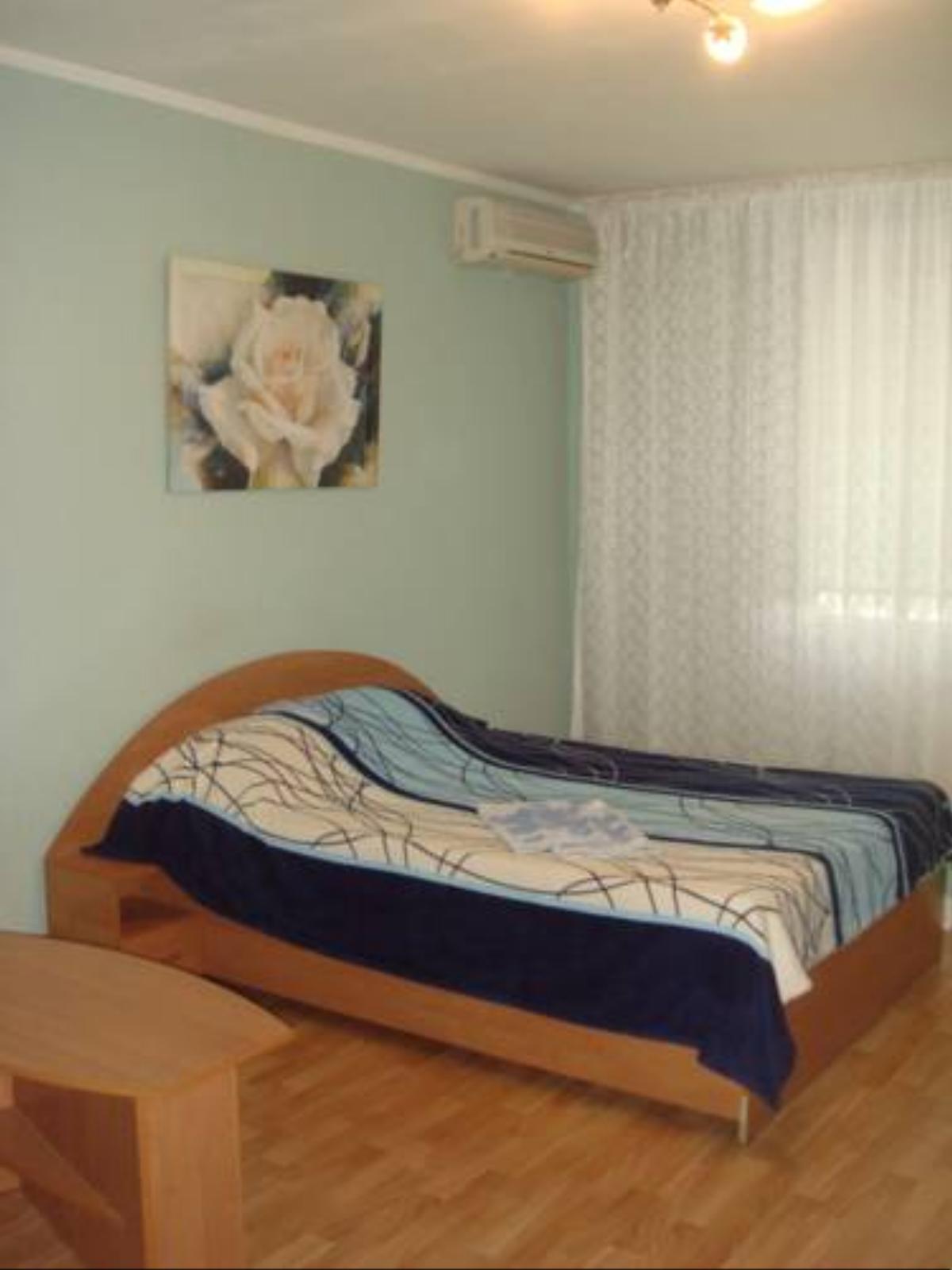 Apartment On Starshinova 8d No 2 Hotel Feodosiya Crimea