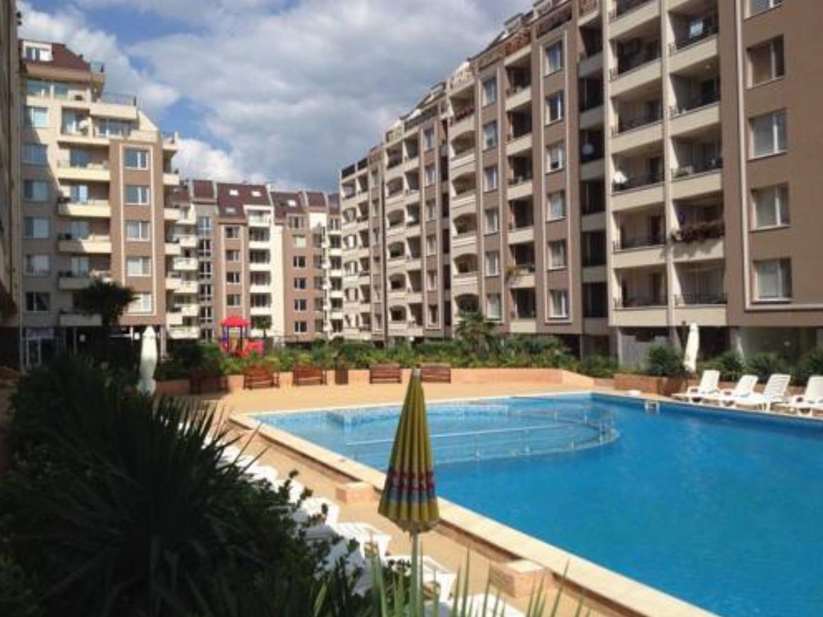 Apartment Perlichka 1 Hotel Burgas City Bulgaria