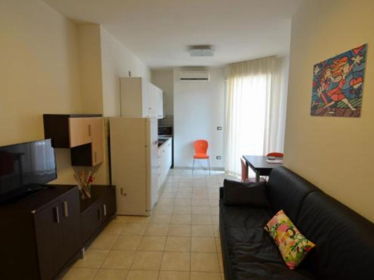 Apartment Residence Tropicana - Bilo Superior Hotel Lido degli Estensi Italy