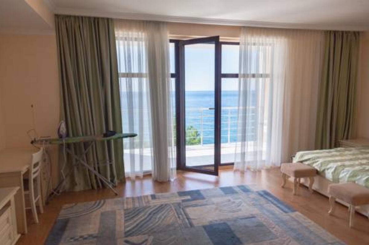 Apartment San Marino Hotel Livadiya Crimea