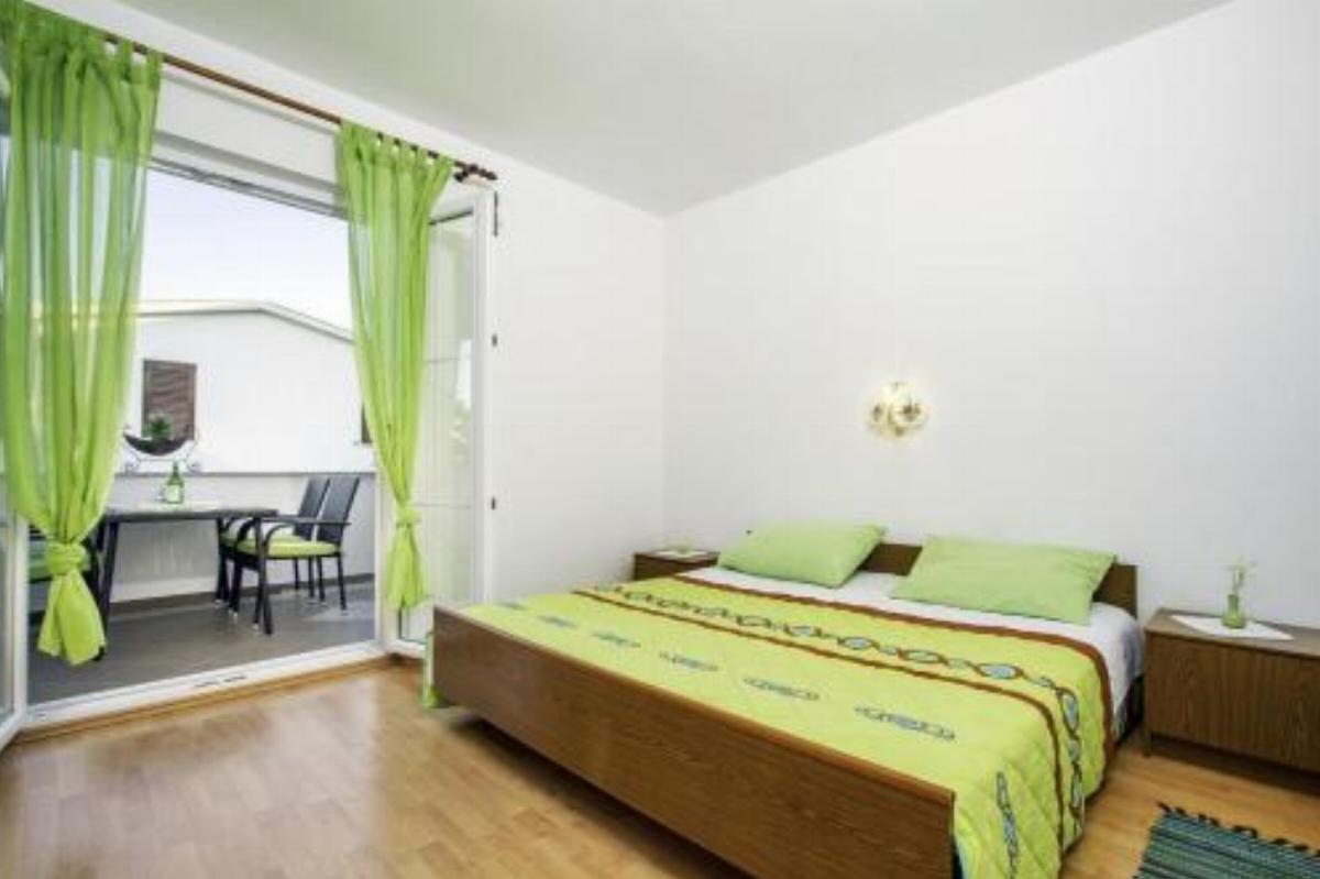 Apartment Simuni 4083b Hotel Kolan Croatia
