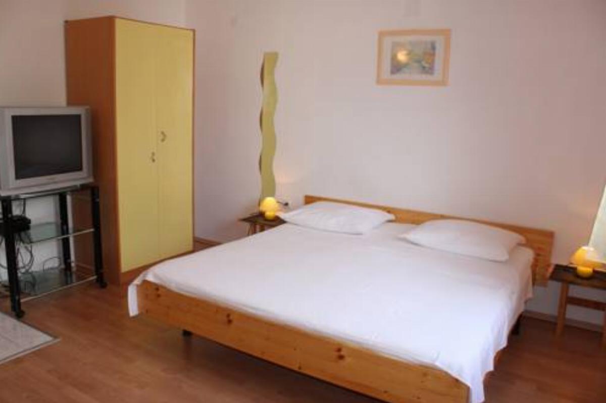 Apartment Sonia Hotel Mali Lošinj Croatia