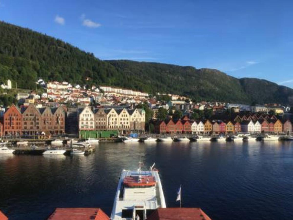 Apartment with Beautiful View to Bryggen Hotel Bergen Norway