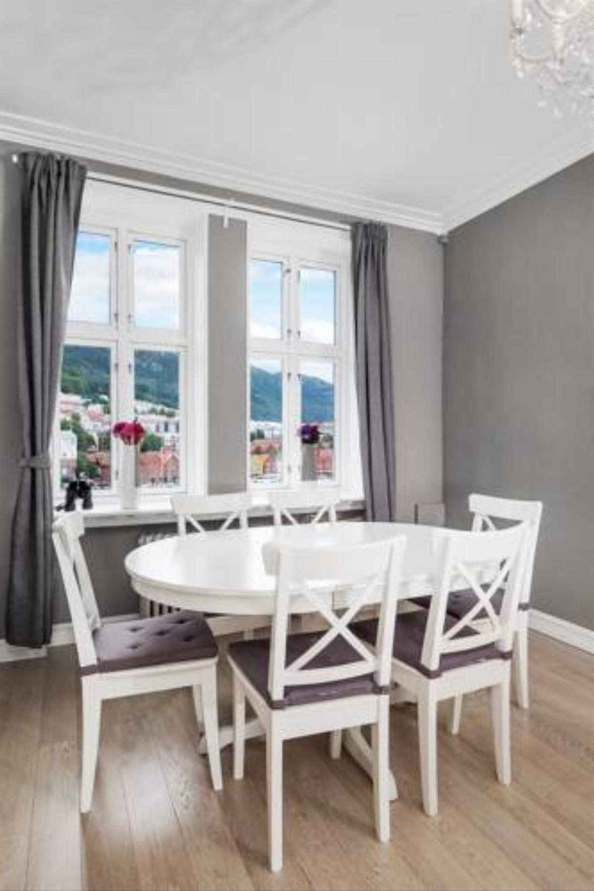 Apartment with Beautiful View to Bryggen Hotel Bergen Norway