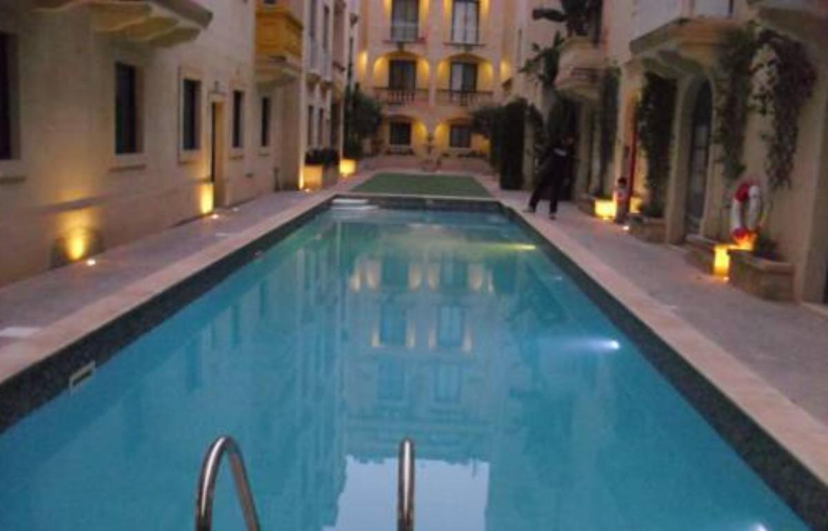 Apartment With Pool Triq Malta Hotel Għajnsielem Malta
