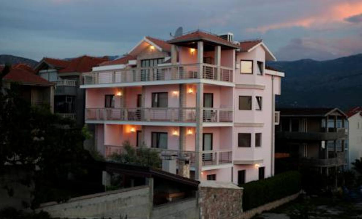 Apartments Cetina Hotel Stobreč Croatia