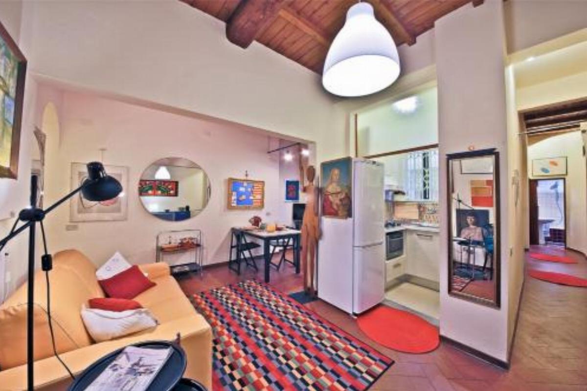 Apartments Florence - Laura Ground Floor Hotel Florence Italy