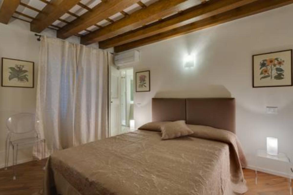 Apartments Florence Vigna Nuova 3bd Hotel Florence Italy
