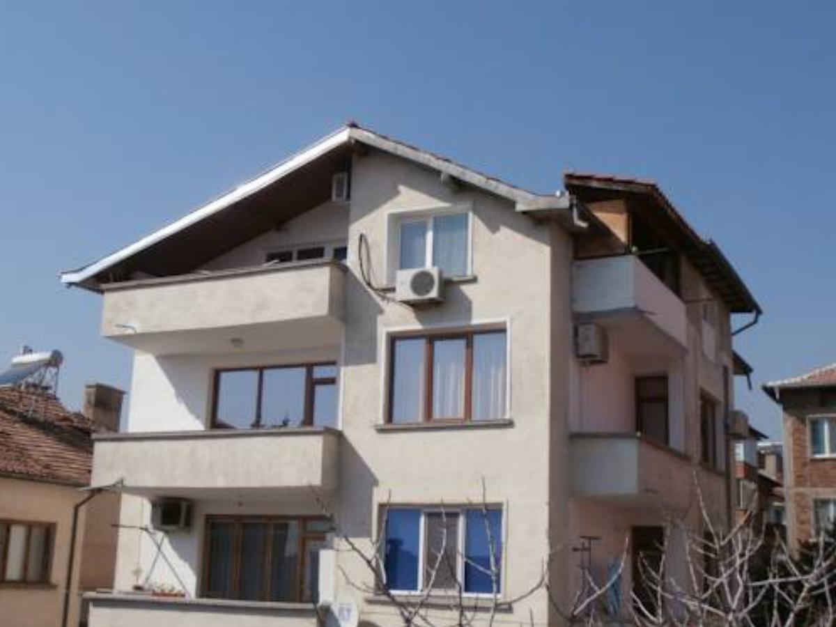 Apartments in Guest House Silent Nature Hotel Sandanski Bulgaria