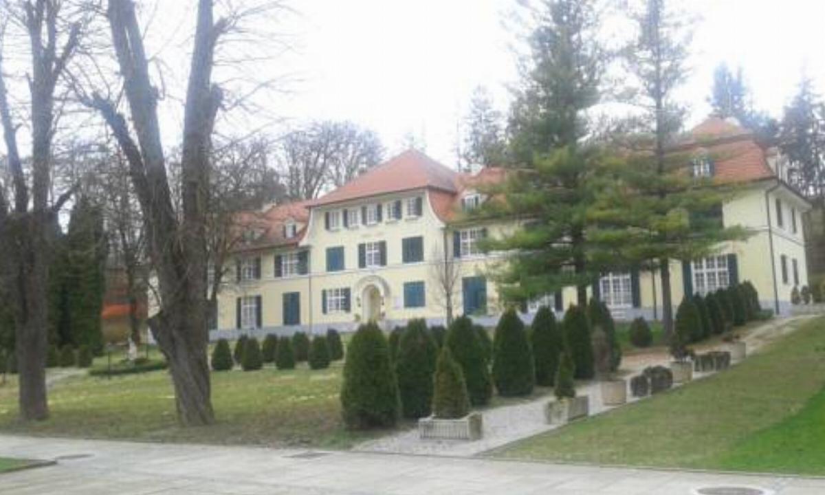Apartments Mihole - Vila Golf Hotel Rogaška Slatina Slovenia
